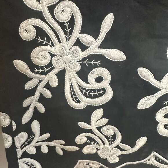 Soft Surroundings Embroidered Dress Size Medium Boho Black Cotton Maxi NWOT - Picture 3 of 9